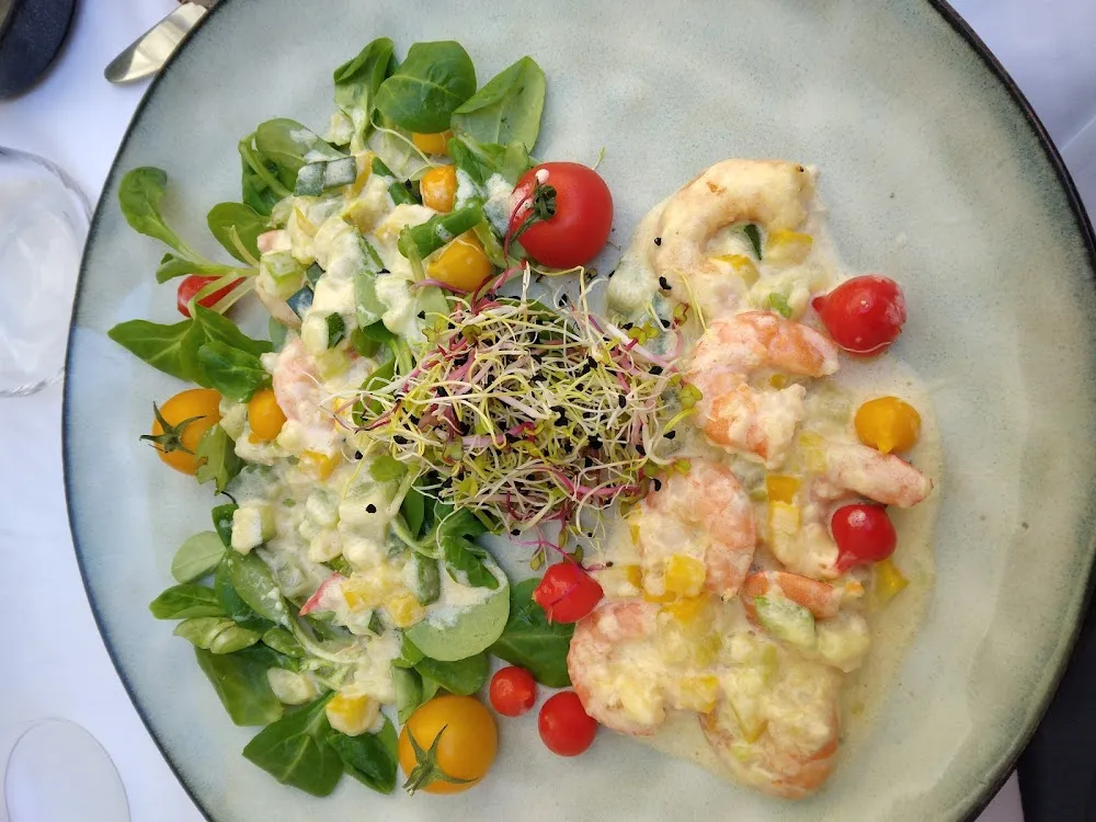 Salade de Crevettes Flambées Au Pastis